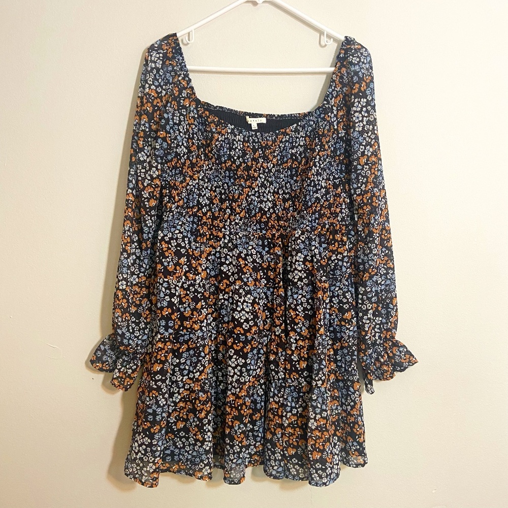 Baevely Black and floral long sleeve dress Size Large